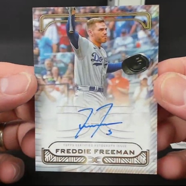Definitive Autograph Relic Collection