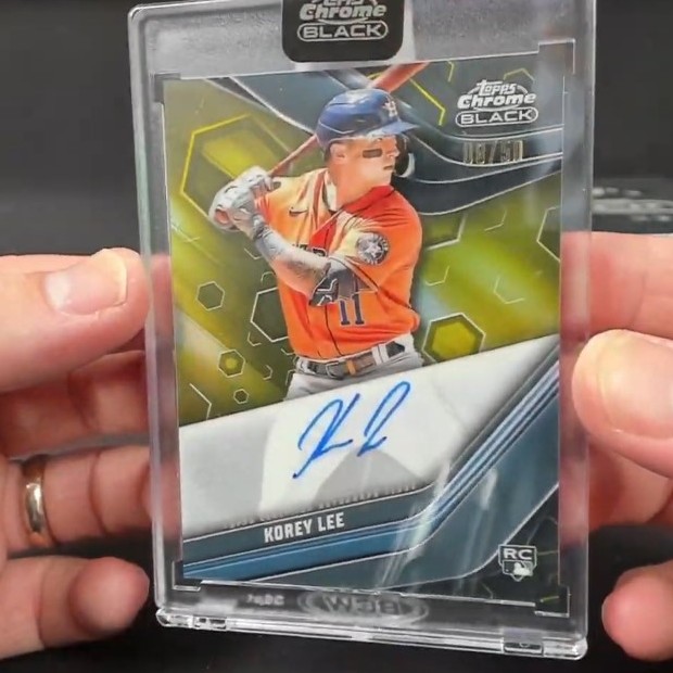 2023 Topps Chrome Black 2