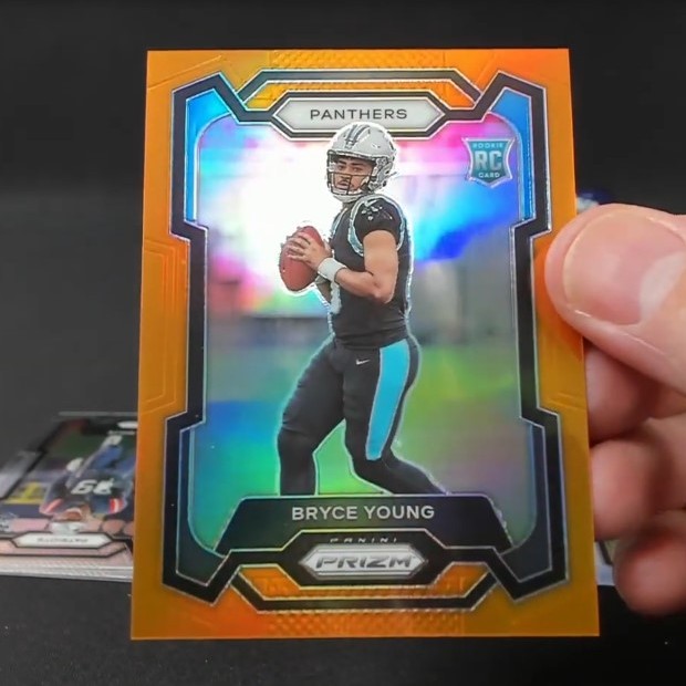 2023 Panini Prizm Football 1
